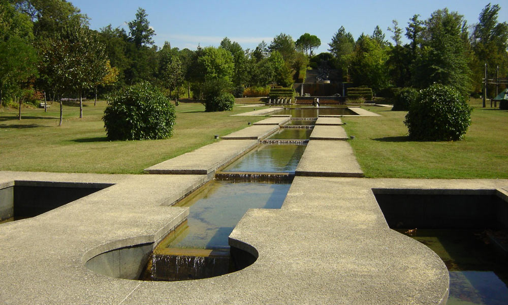 Fontaine réalisée à Eugénie-les-Bains.
